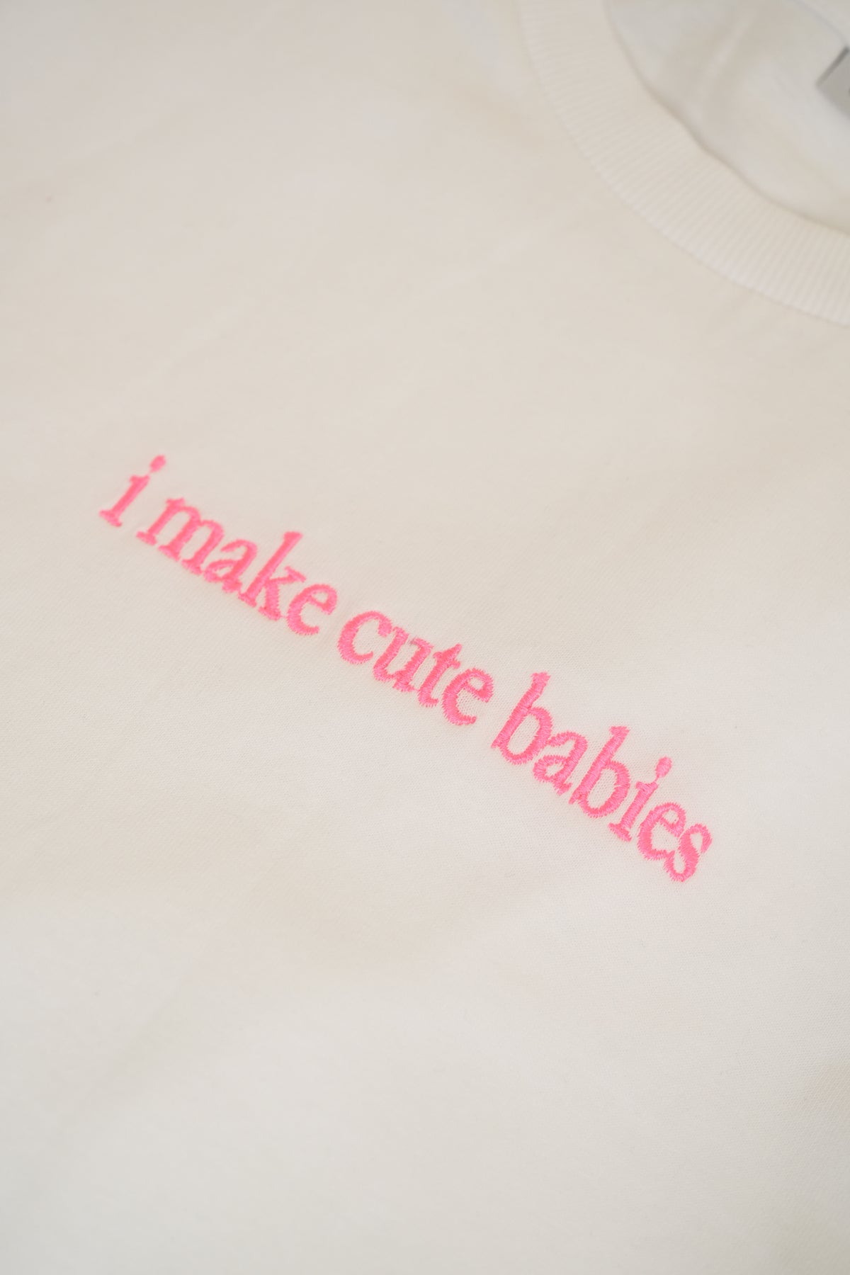 Bestickte i make cute babies T-Shirt – Bild 2