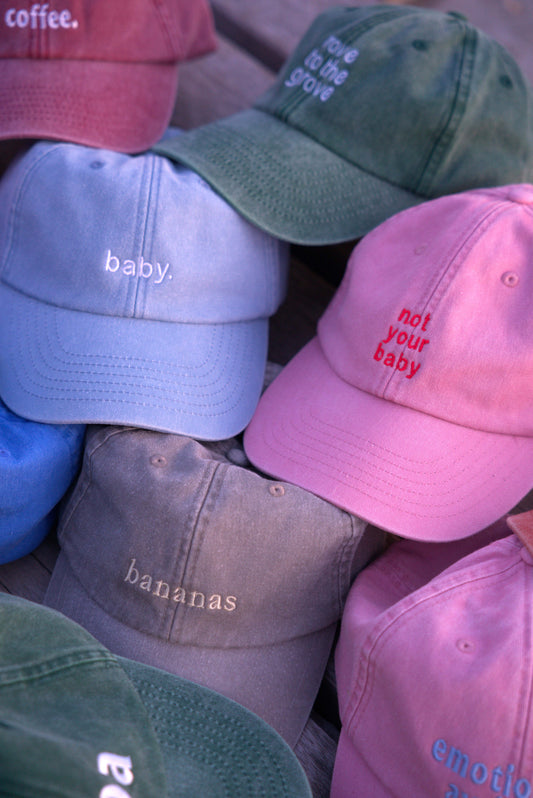 Personalisierte bestickte Vintage Cap mit Wunschtext & Wunschlogo