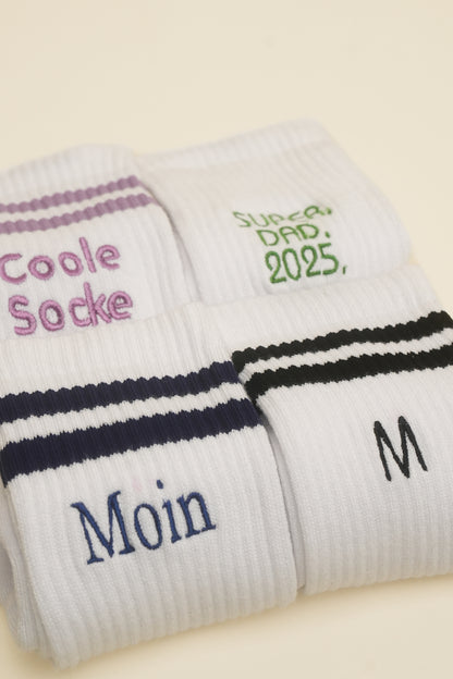 Personalisierte bestickte Socken aus Bio-Baumwolle mit Wunschtext – Bild 6