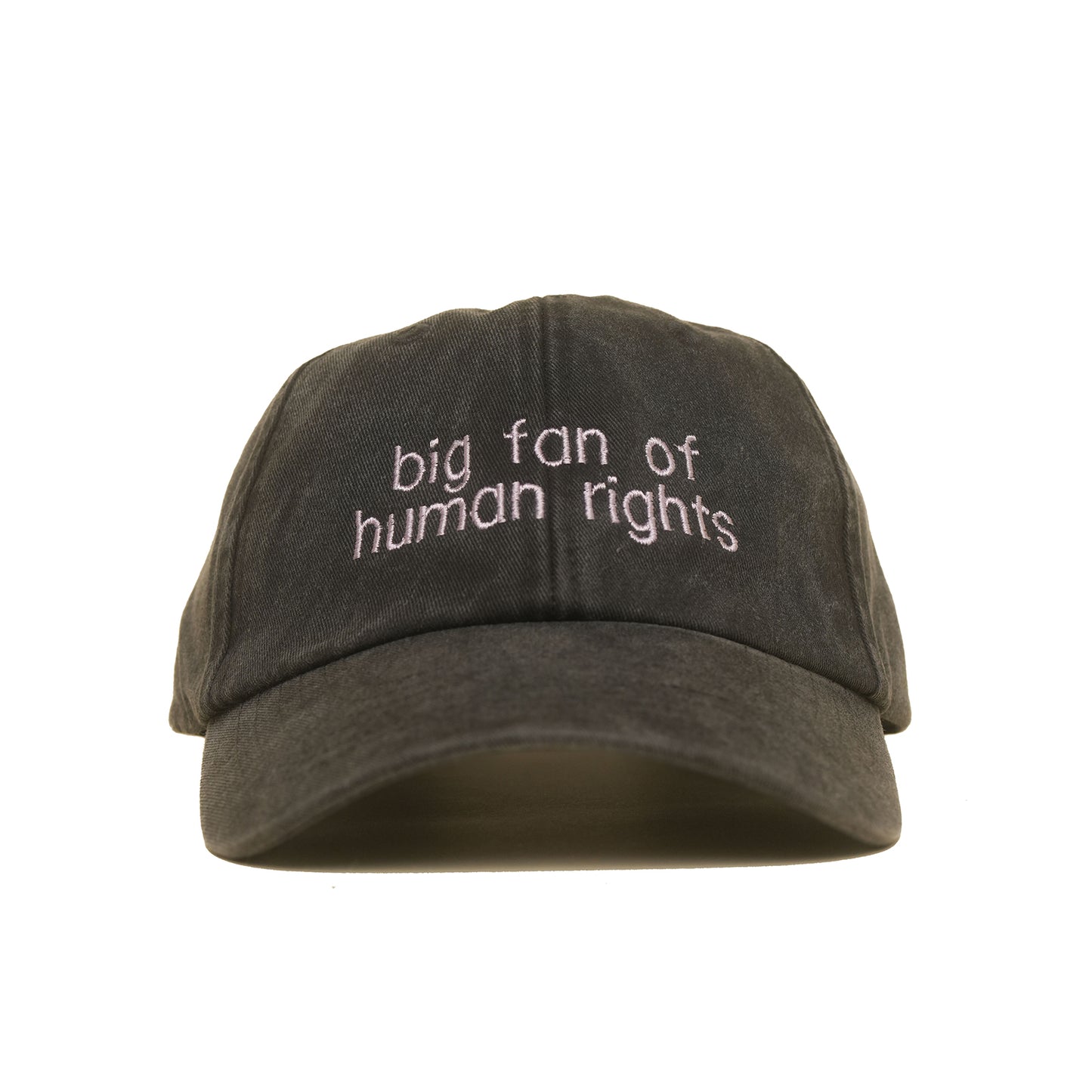 black Vintage Cap mit heller Stickerei „big fan of human rights“ frontal
