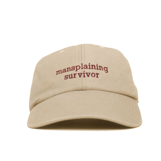 stone Vintage Cap mit roter Stickerei „mansplaining survivor“ front