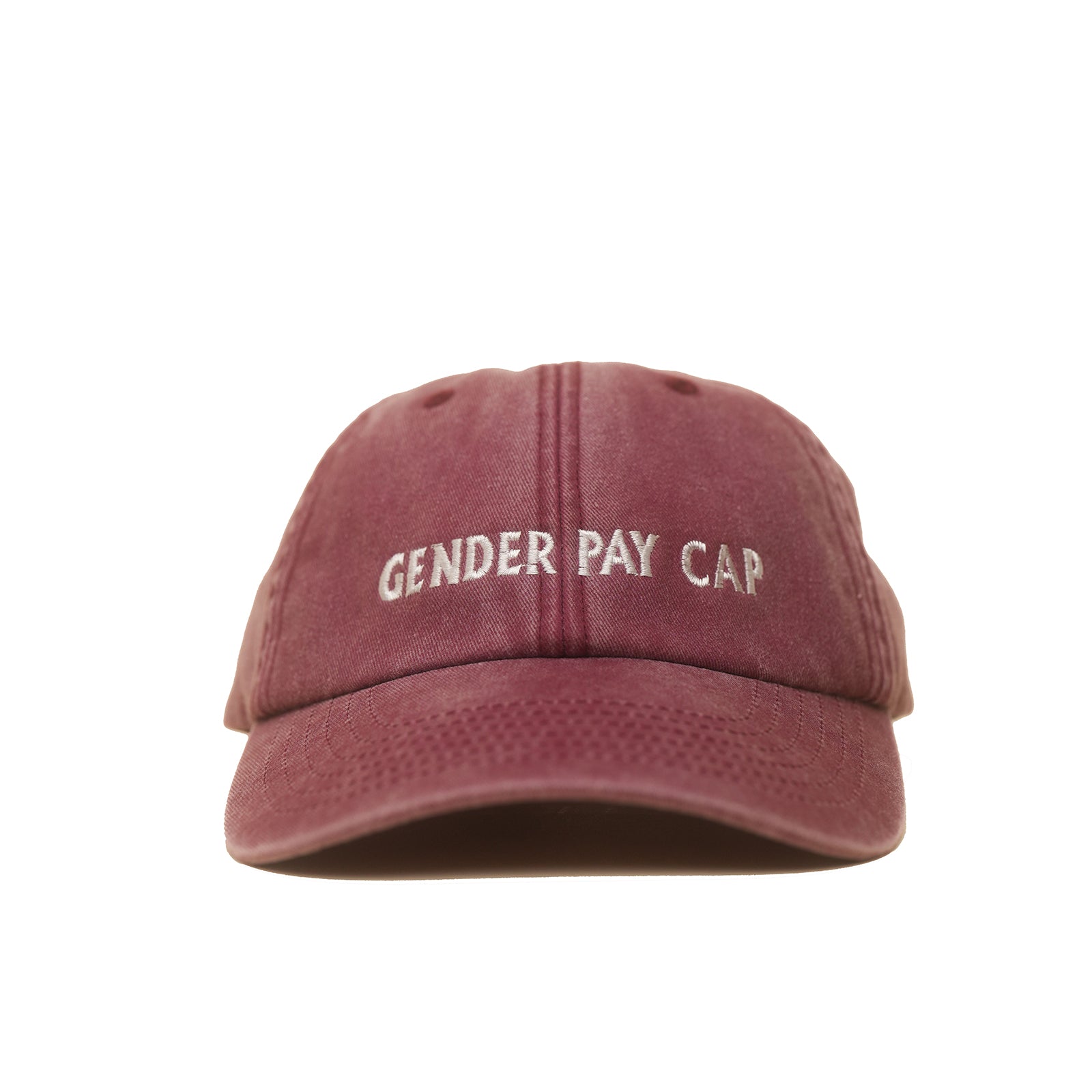 red Vintage Cap mit heller Stickerei „Gender Pay Cap“ frontal