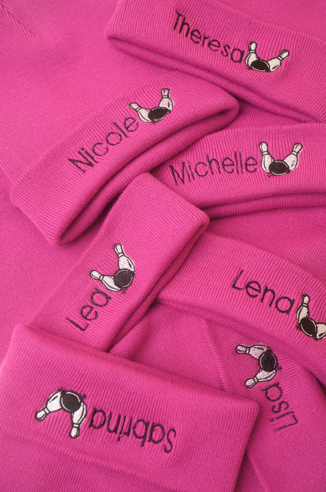 Bestickte Produkte für Embroidery on Demand bei PAMULA
